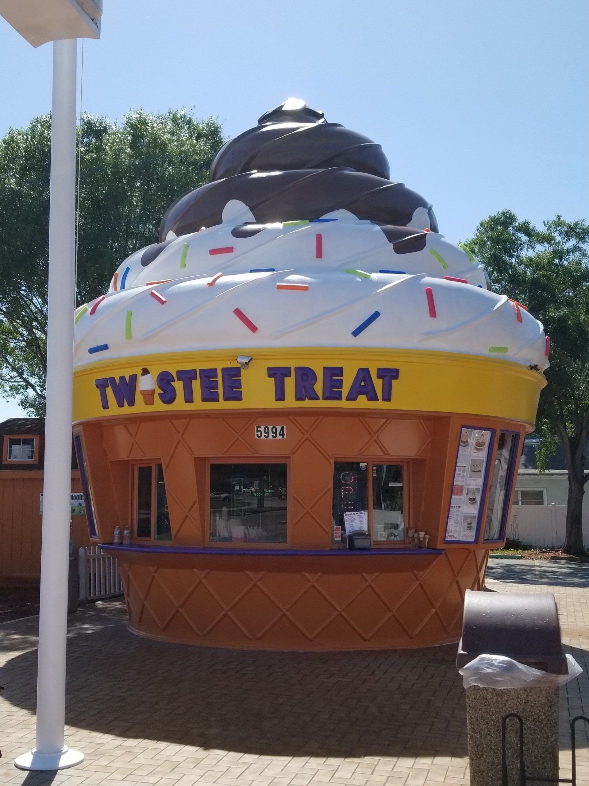 Twistee Treat