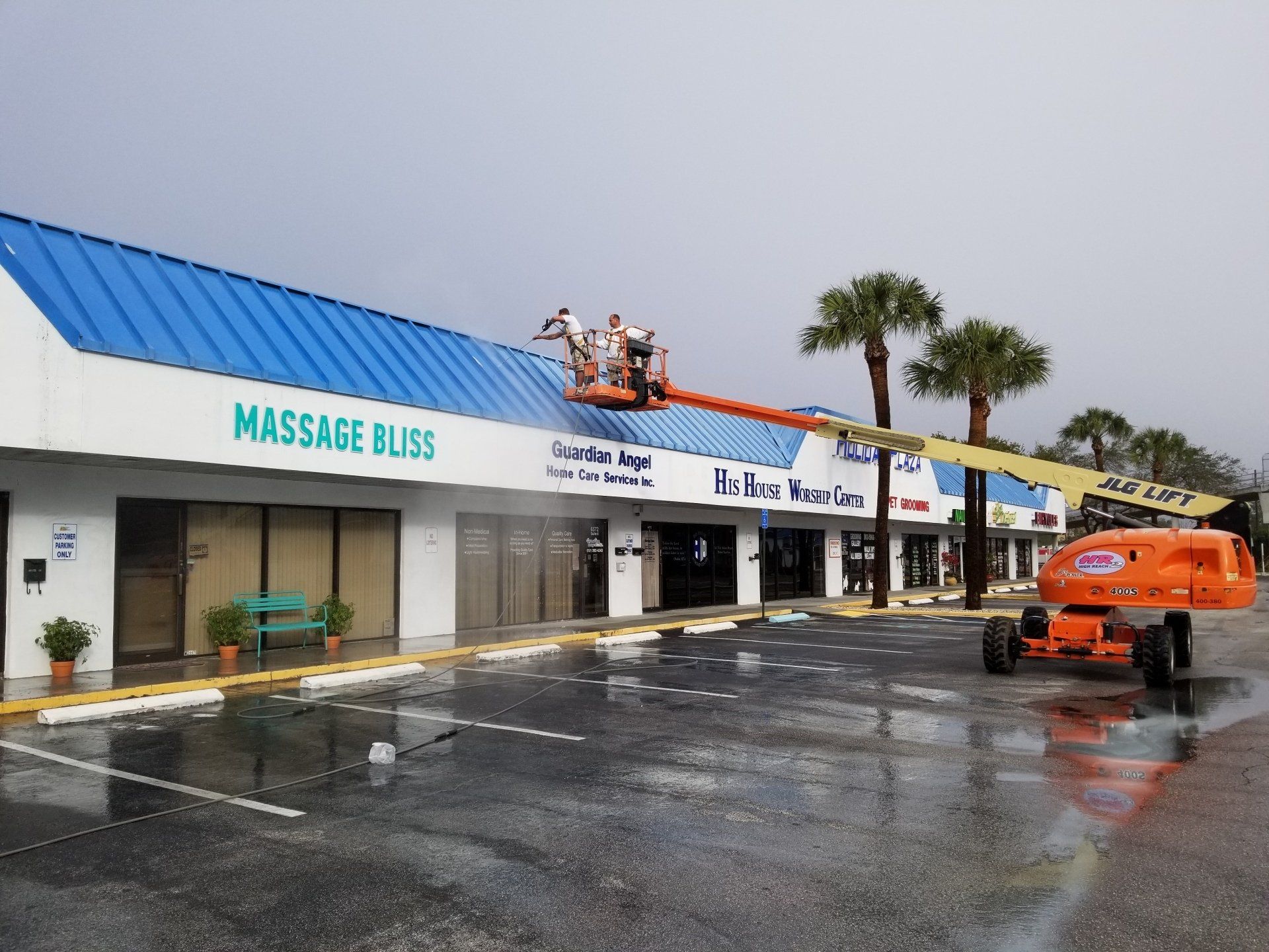 Building - Seminole, FL - Bravo Property Services Inc. Building - Seminole, FL - Bravo Property Services Inc.