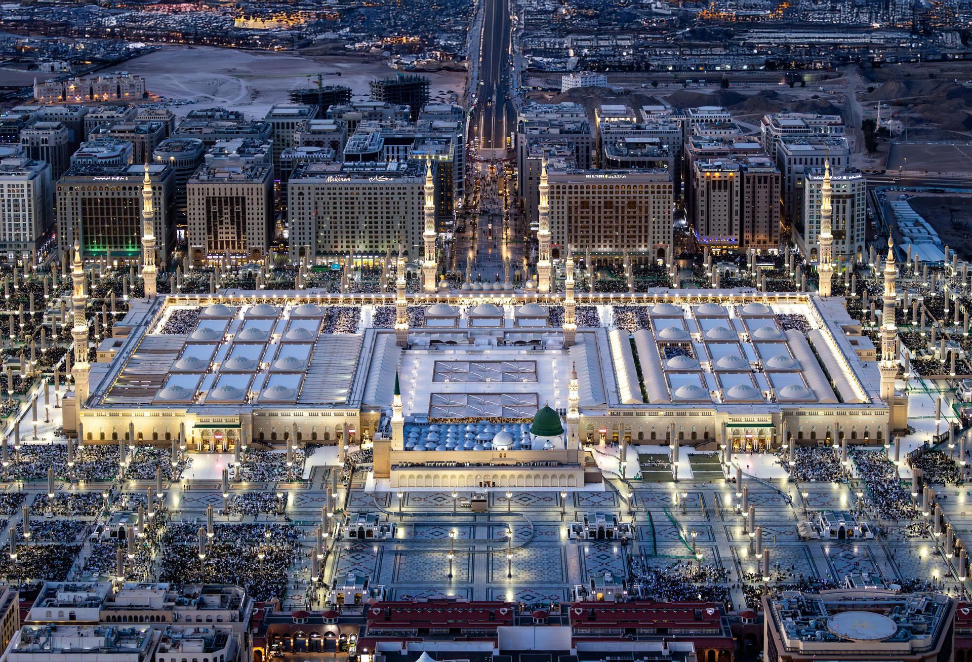 Madinah hotels near Al-Masjid an-Nabawi