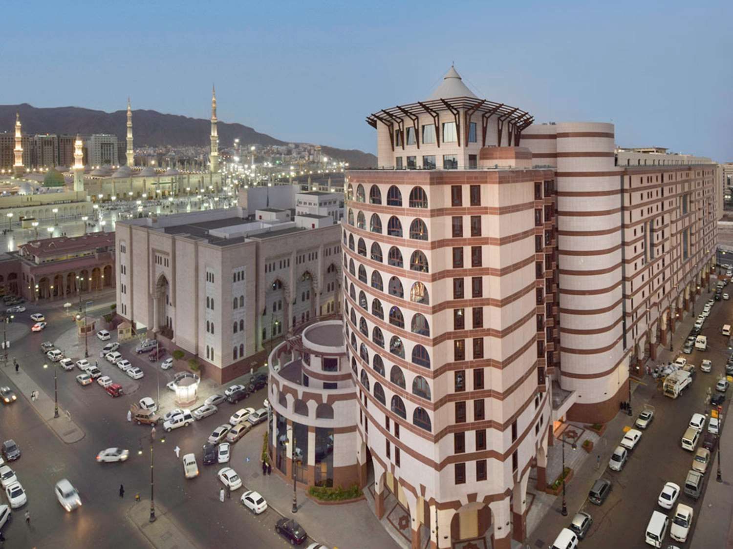 Pullman Zamzam Madina near Al-Masjid an-Nabawi