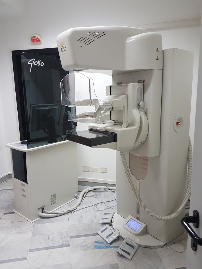 Apparecchio del Centro medico polispecialistico a Livorno
