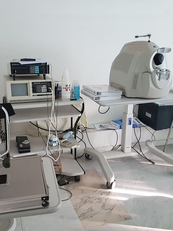 Apparecchio del Centro medico polispecialistico a Livorno