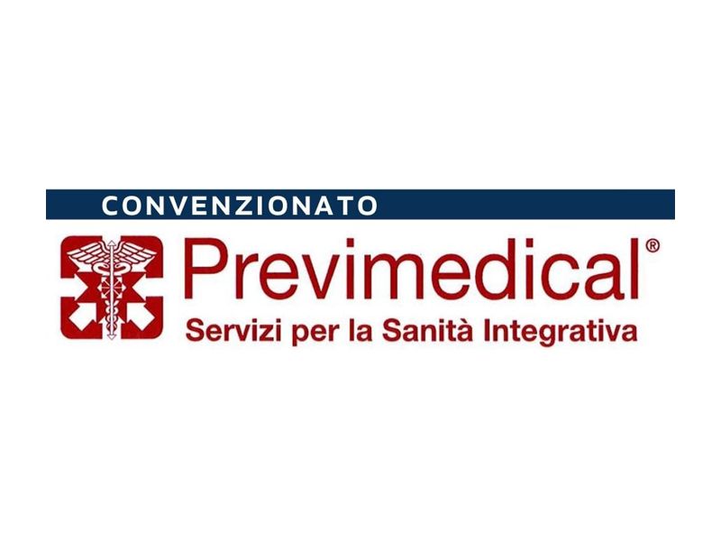 Logo per Previmedical, con un emblema medico rosso, il nome dell'azienda in rosso e la scritta blu 