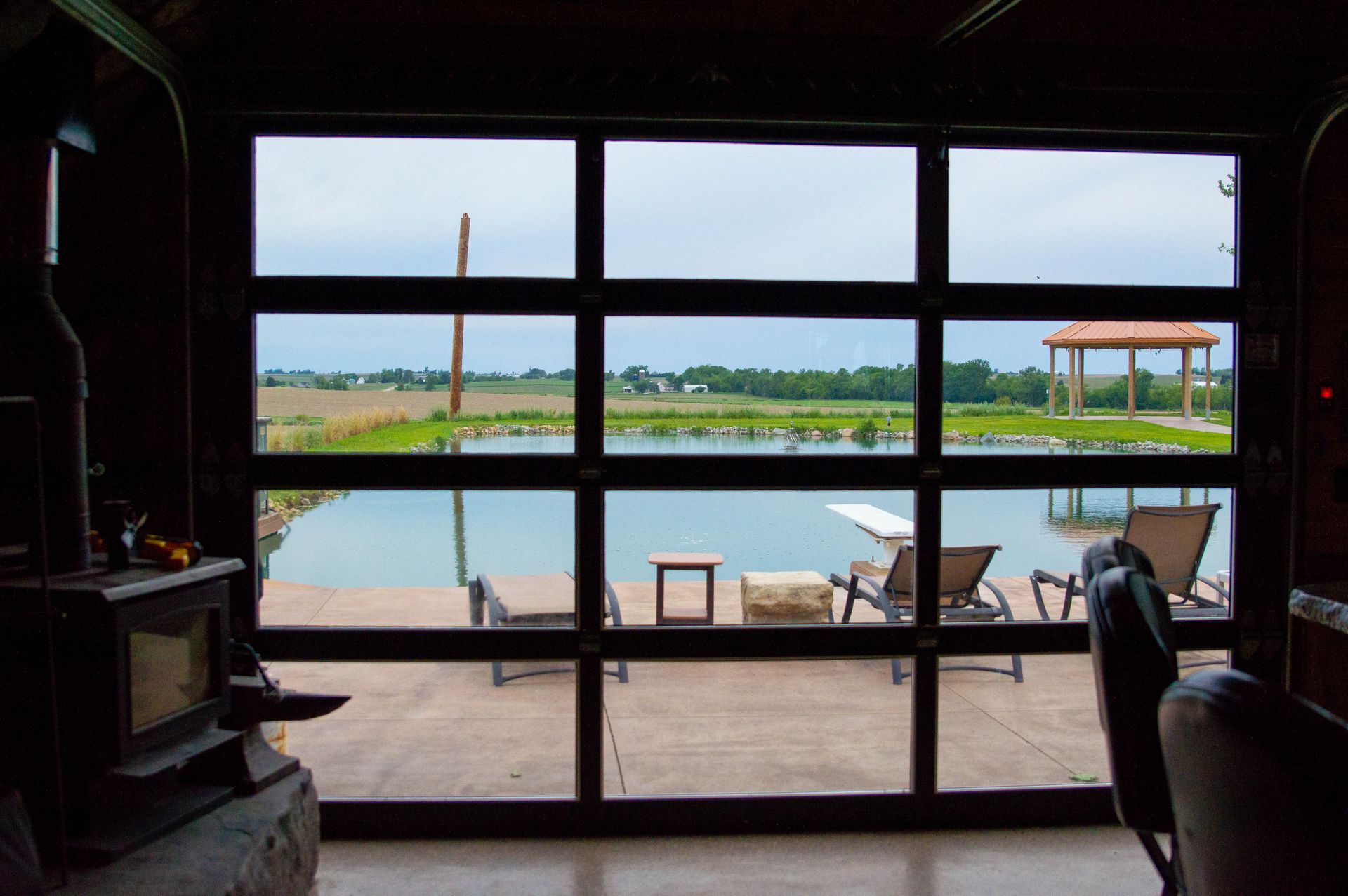 airbnb garage door