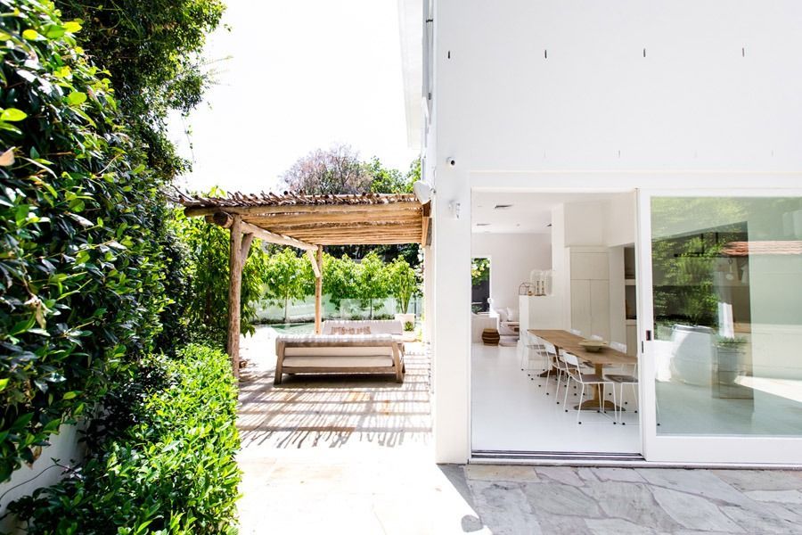 Modern White House Patio with Pergola — Fineworx Joinery in Warnervale, NSW