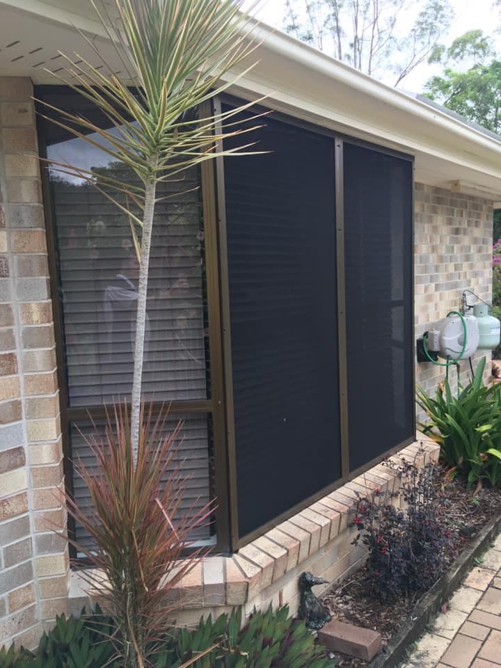 A House With A Screen Door On The Side Of It — Screen Factory In Mullumbimby, NSW