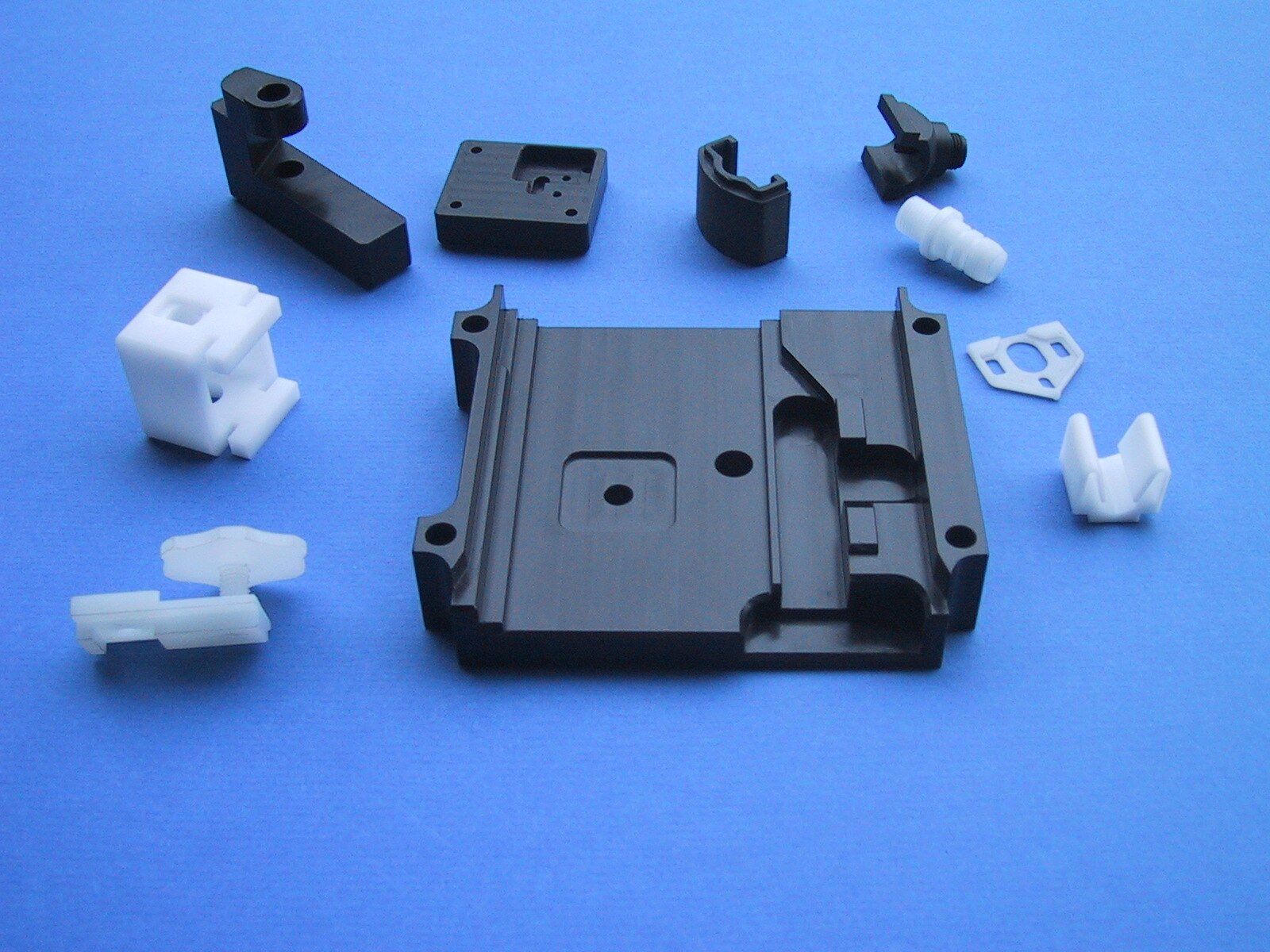 Göldi Präzisionsmechanik AG - Bildergalerie CNC-Produkte