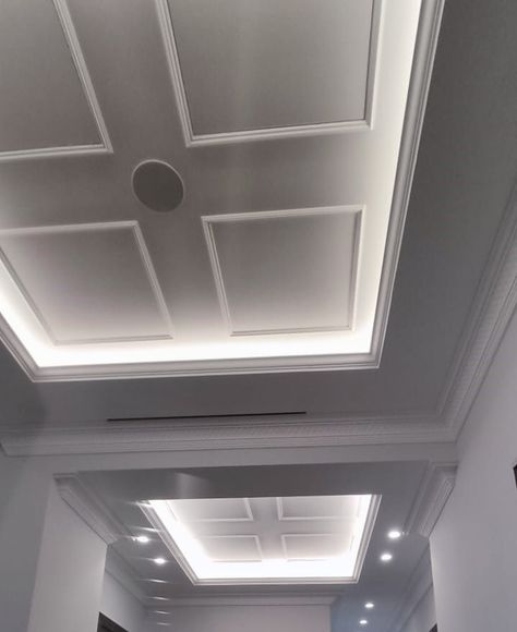 porta led in gesso su soffitto