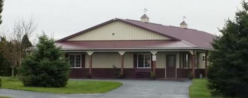 Country Kennels Bed & Biscuit office in Iron Ridge, WI