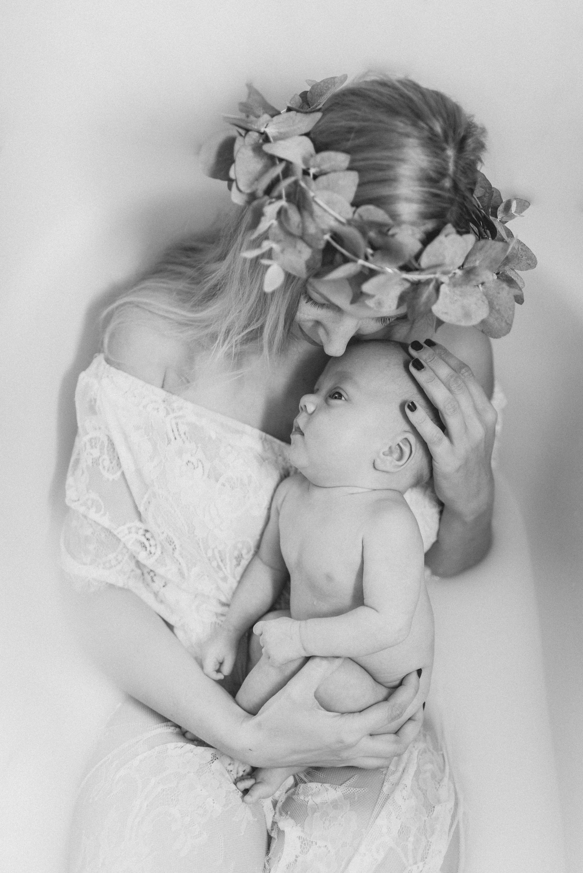 Neugeborenenshooting Kärnten
Klagenfurt, Villach, Völkermarkt
Neugeborenenfotos
Fotograf Kärnten
Fotograf Klagenfurt
Babyfotograf
Babyfotos
Babyshooting
Fotos nach Geburt