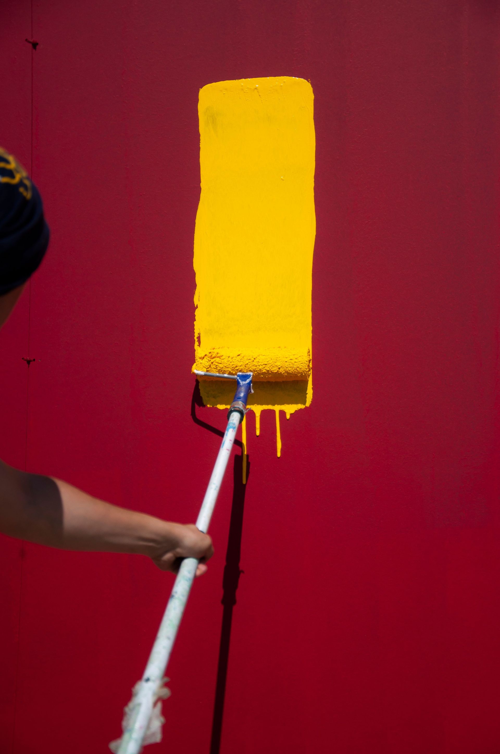orange- wall -painting
