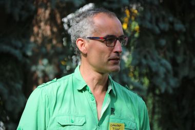 Otmar Iser ist Sozialarbeiter und begleitet Menschen und Organisationen in Entwicklungs- und Transformationsprozessen.