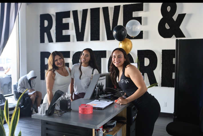 Fitness Coach — Anaheim, CA — Revive and Restore - Wellness and Fitness Recovery Fitness Coach — Anaheim, CA — Revive and Restore - Wellness and Fitness Recovery