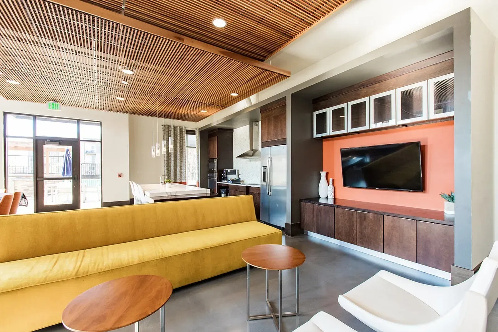Resident lounge area at Overlook at Franklin Square apartments in Baltimore, MD.