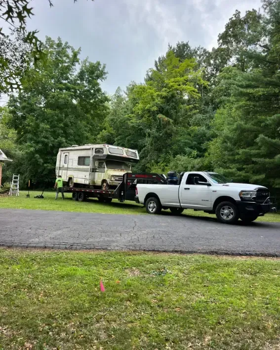 Camper and RV removal in Circleville Ohio