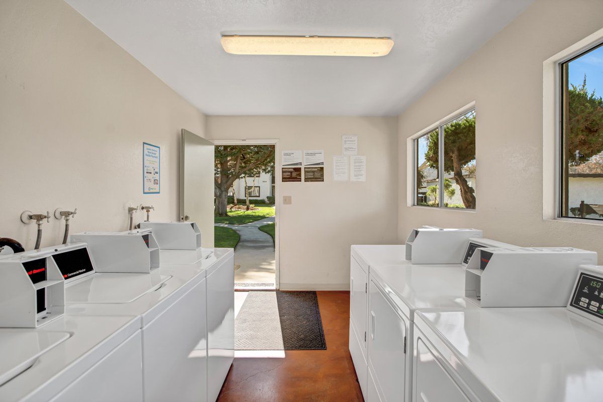 laundry facilties