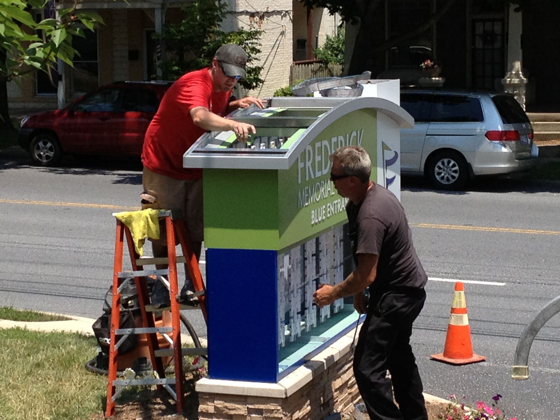 Columbia SC professional monument sign setup and routine maintenance