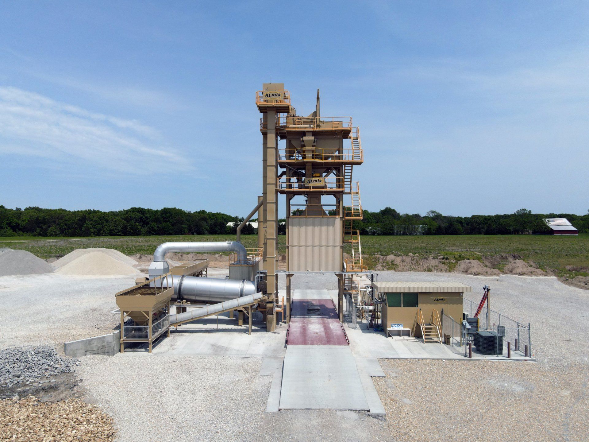 MoSEAL Paves Commercial Property in Ashland, MO Using Our Own Batch Mix Asphalt.