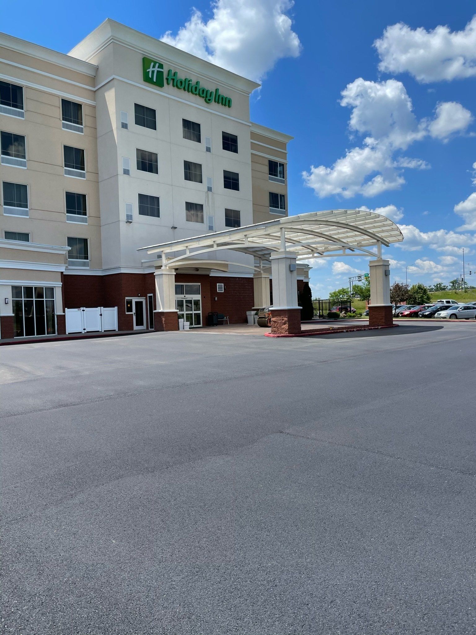Get the Top-Notch Commercial Asphalt Service You Deserve From MoSEAL in Warrenton, MO.