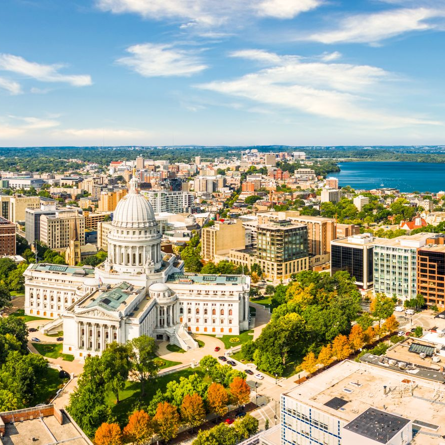 Aerial view of Madison, Wisconsin, with the capitol building prominent 