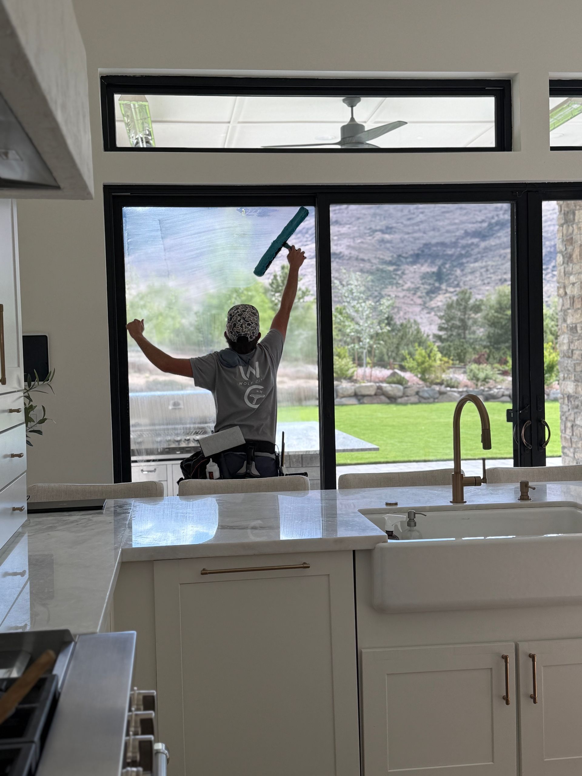 Premium window cleaning arrowcreek