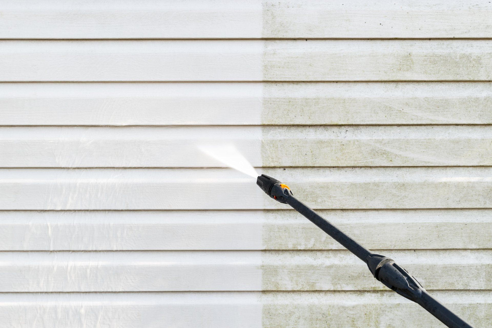 Power Washing Before And After Look — Endicott, NY — Richard J. Woloszyn Painting