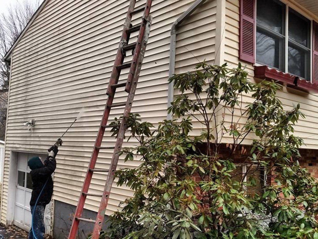 Side Wall Pressure Washing — Endicott, NY — Richard J. Woloszyn Painting Side Wall Pressure Washing — Endicott, NY — Richard J. Woloszyn Painting