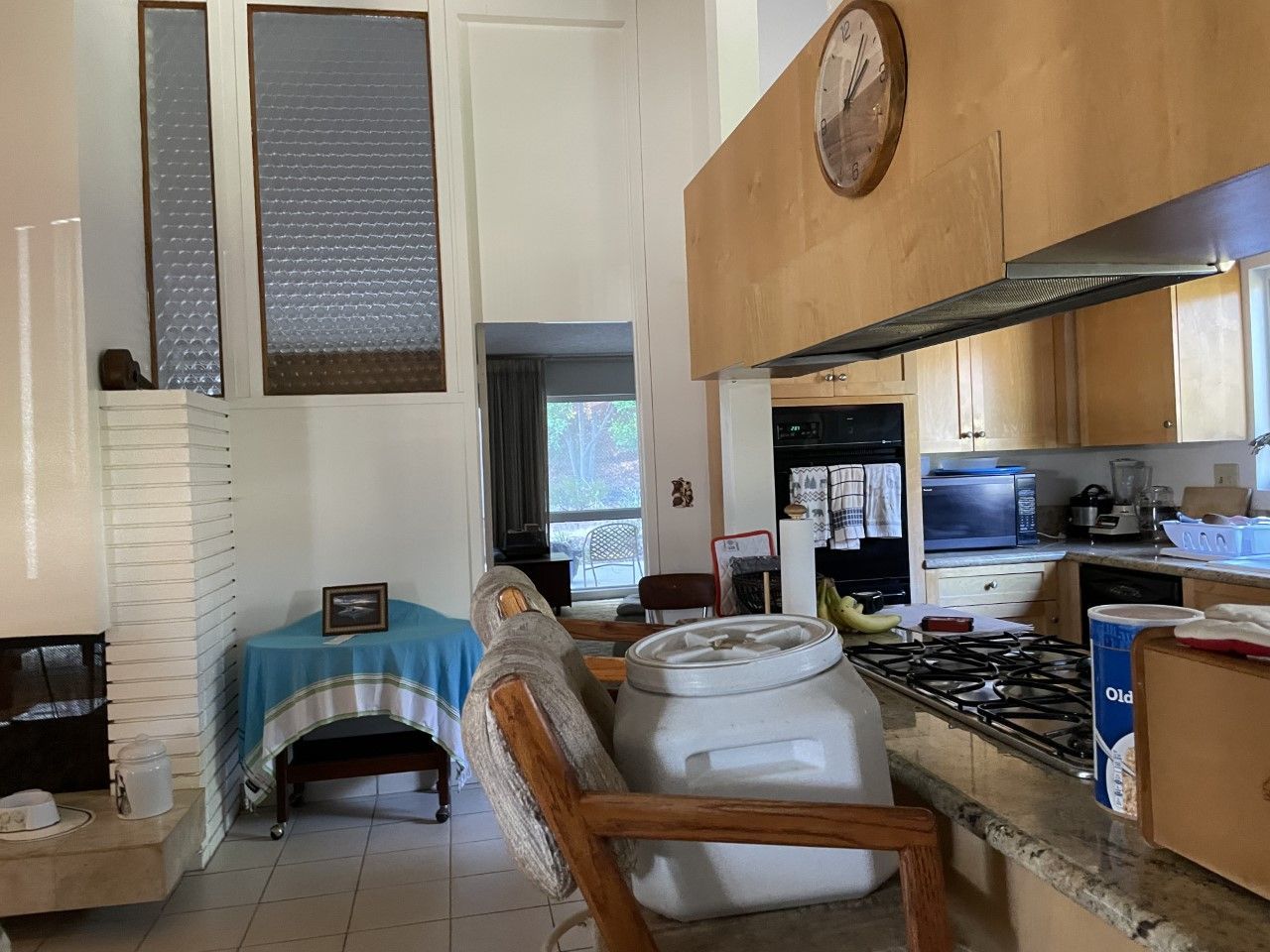 Outdated 1970s kitchen before whole-home remodel, Greater Mulwood Calabasas