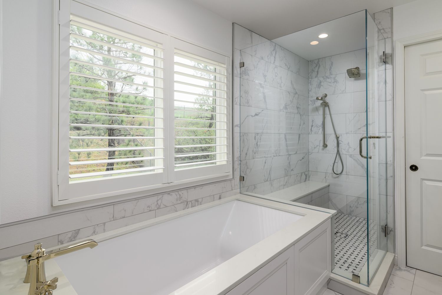 Beautiful Bathtub and Shower in Master Bathroom Remodel, Simi Valley