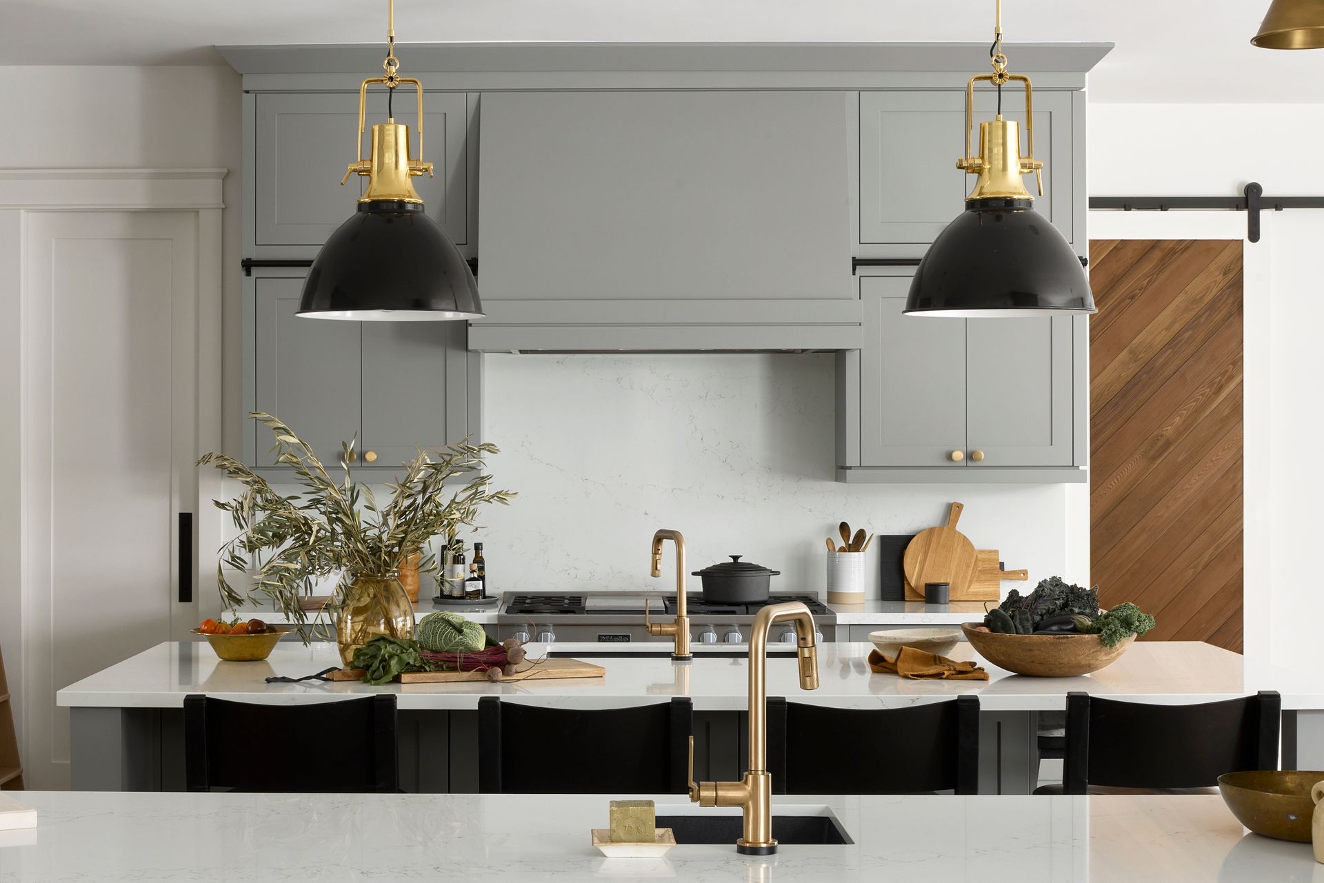 Oshawa Custom Kitchen Upgrades