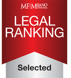 Logo di Milano Finanza Legal Ranking in rosso e argento con la scritta