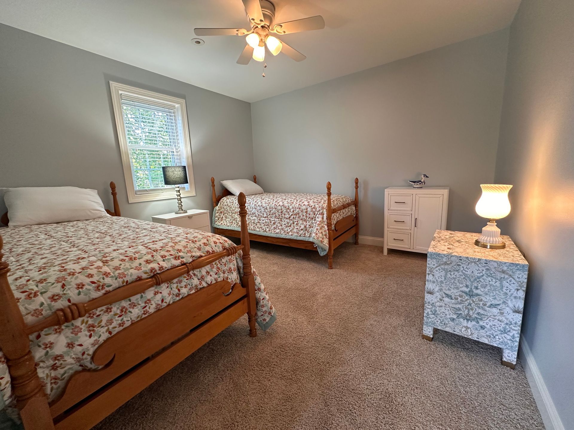 The Trolley House bedroom with 2 twin beds