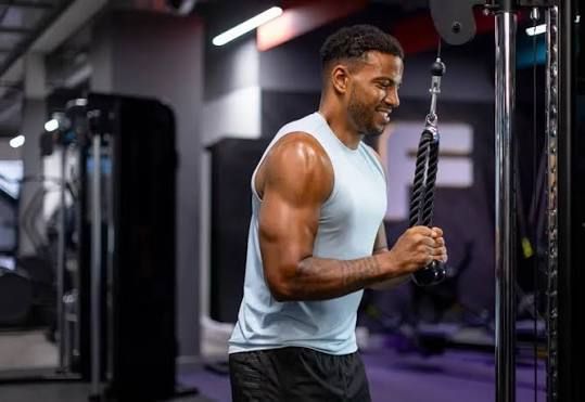 Gyms Near Me: 8 Questions Worth Asking Before You Sign Up