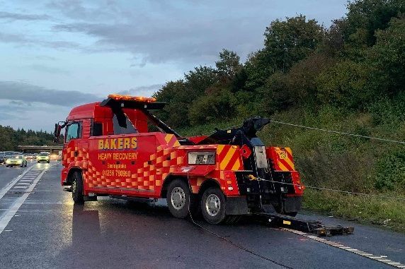 Heavy Winching M3 Motorway