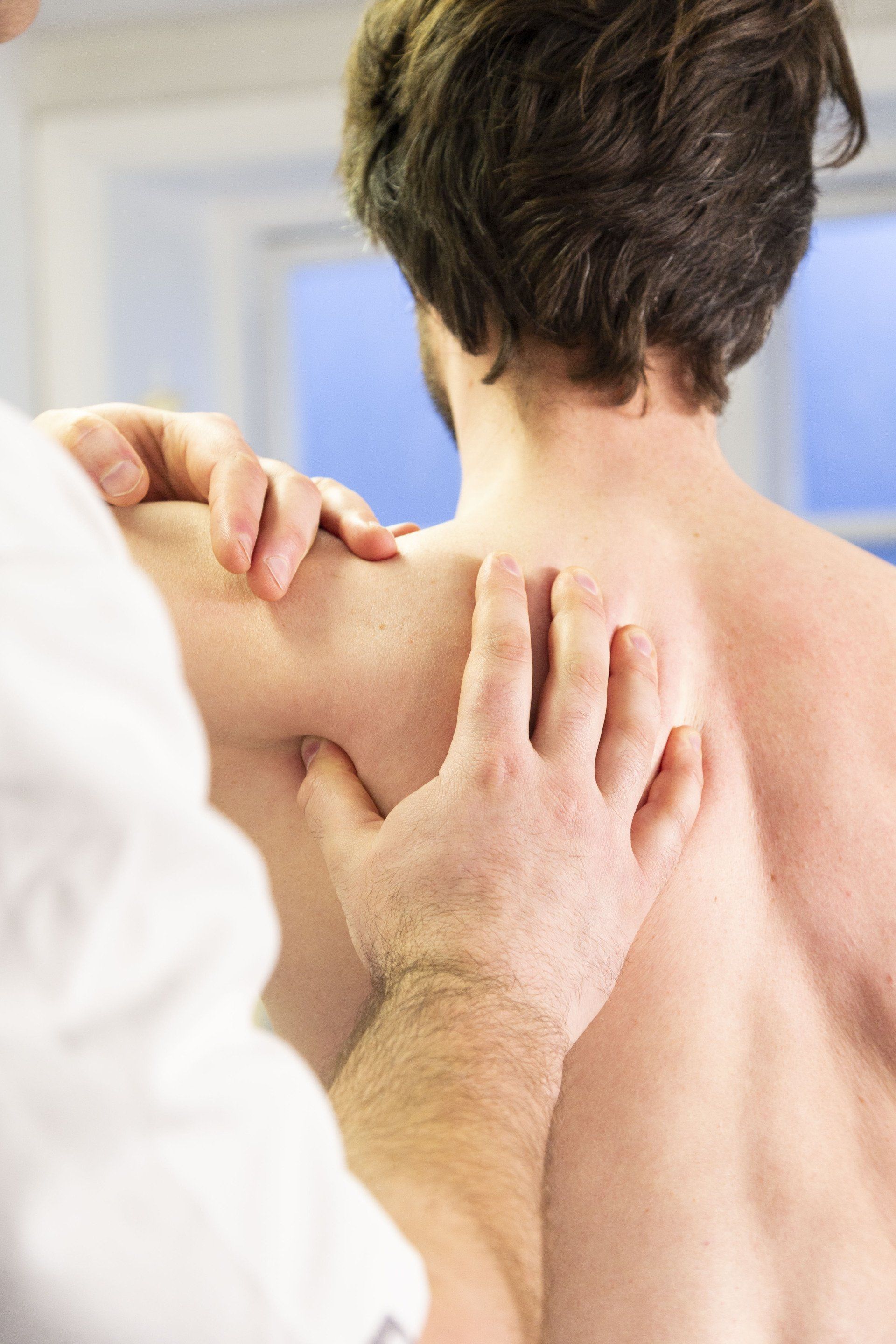 alistair richardson, osteopath, osteopathy, richardson's wellbeing clinic, cheltenham