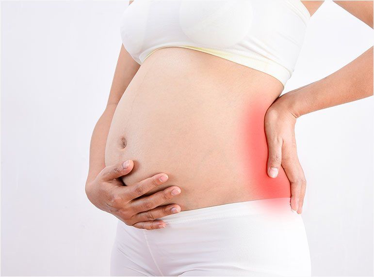 alistair richardson, osteopath, prenatal osteopathy, postnatal osteopathy, antenatal osteopathy, richardson's wellbeing clinic, cheltenham, 6 week check up, pregnancy, birth