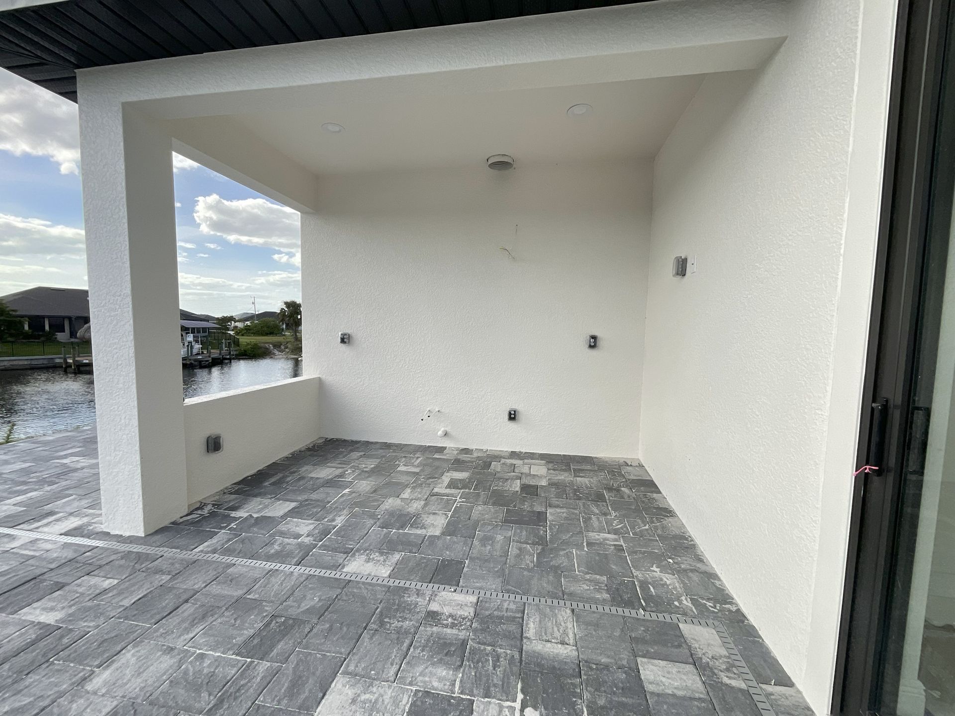 L-shape Outdoor Kitchen cost Cape Coral FL