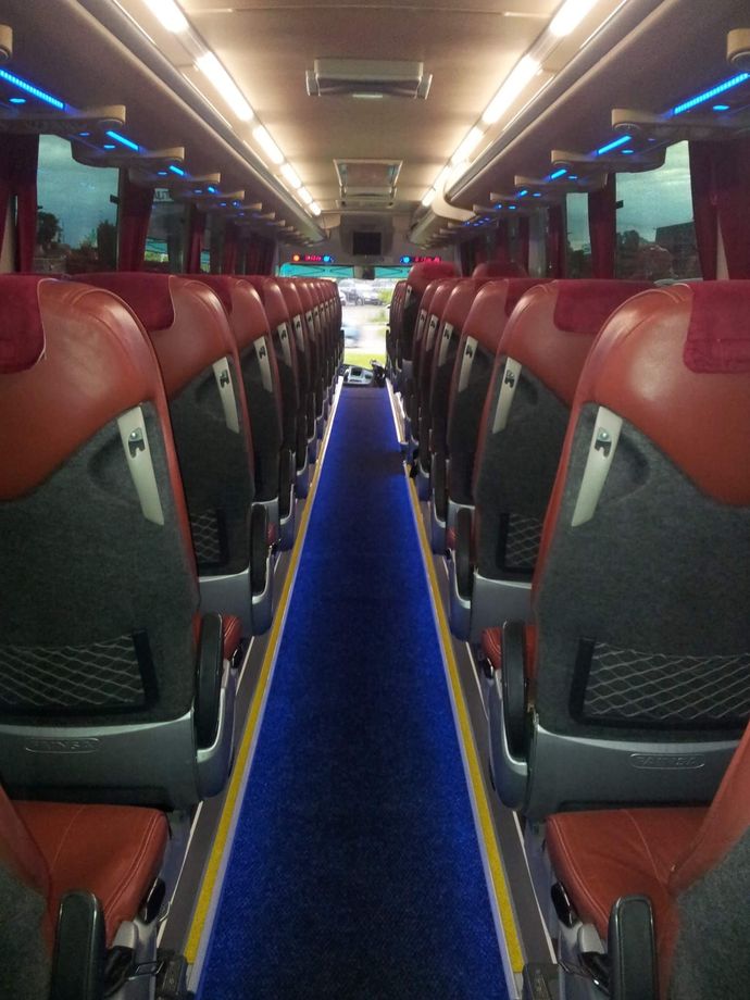 Interno pullman Gran Turismo Giacomini Viaggi