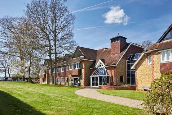 tanshire buisness park surrey small offices to rent