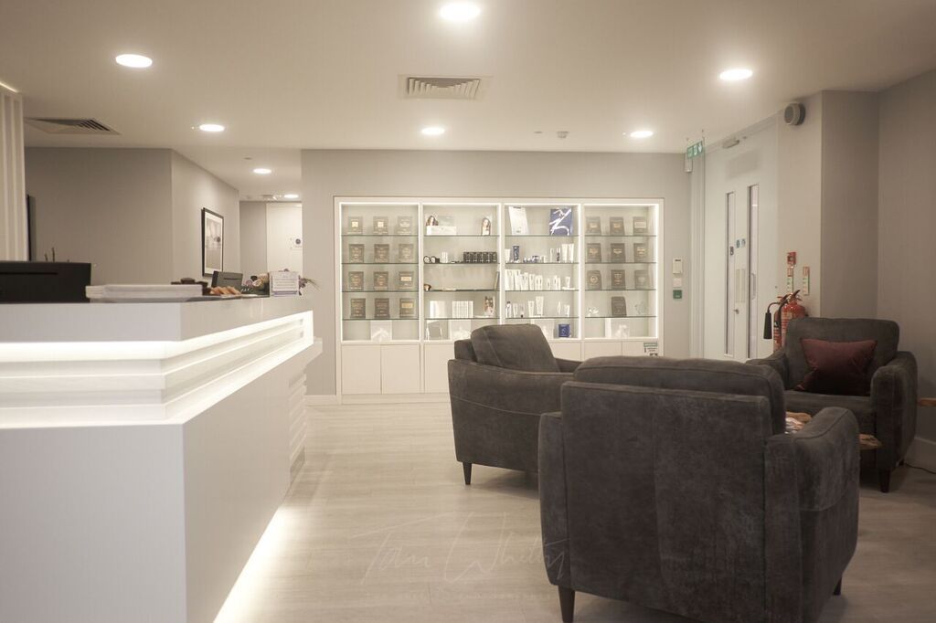 health & aesthetics office reception tanshire business park surrey