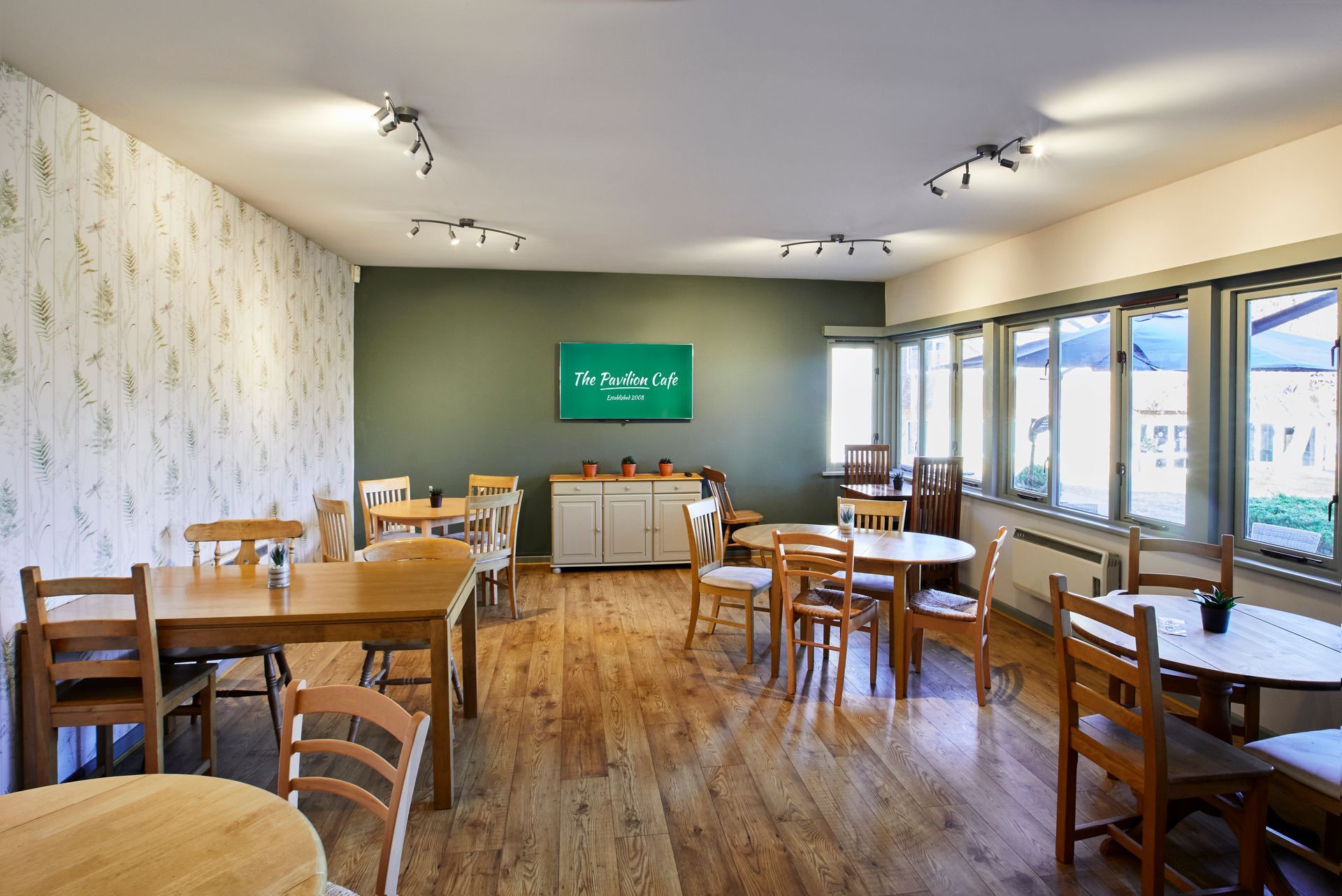 Office with On Site Cafe