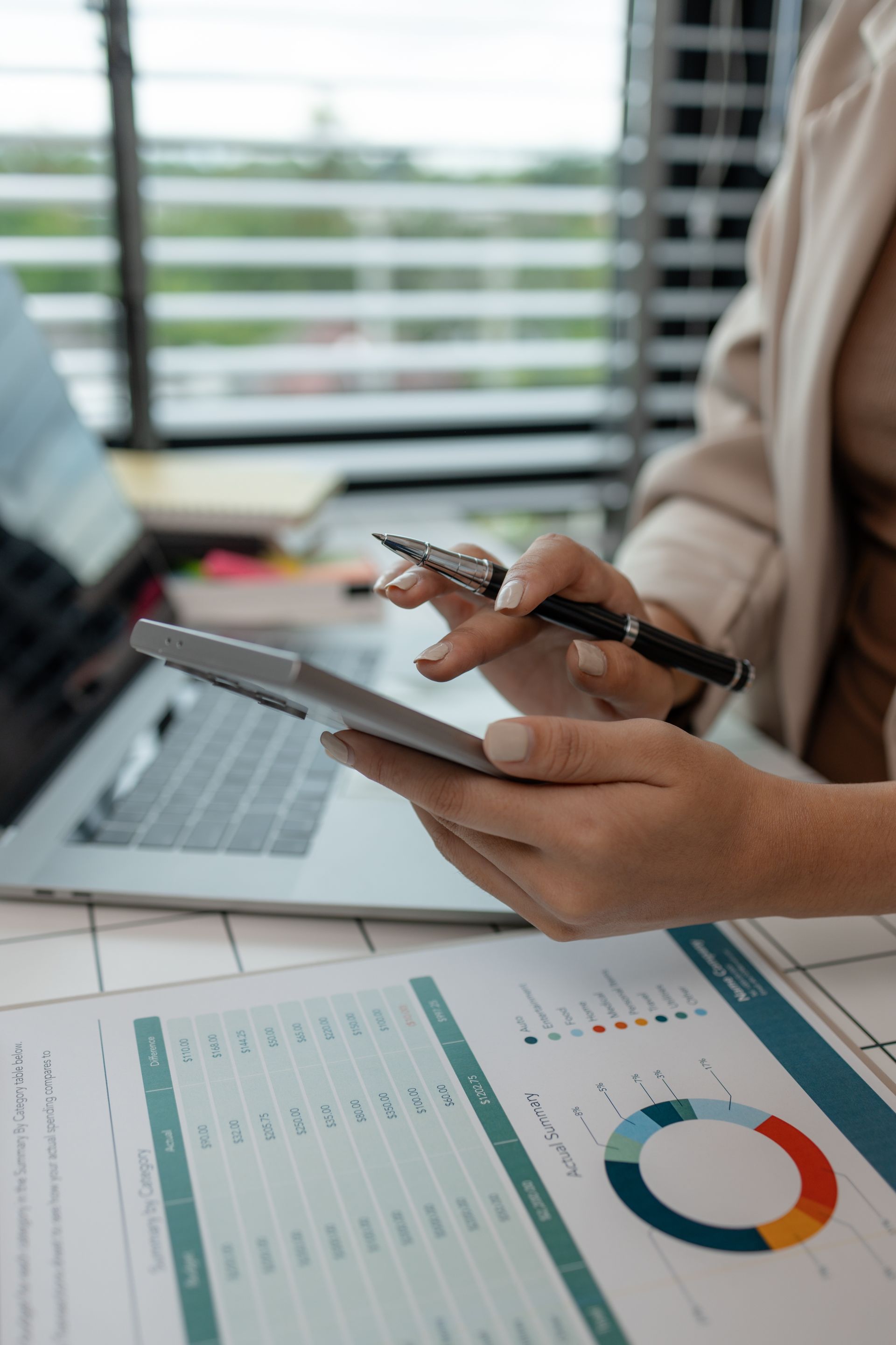 Women Accountant
