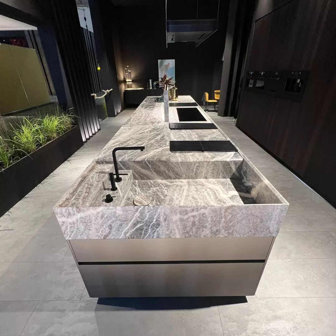 lavello in marmo grigio