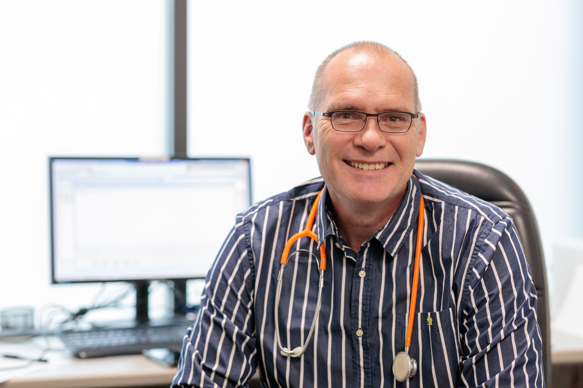 Dr Andrew Parkin