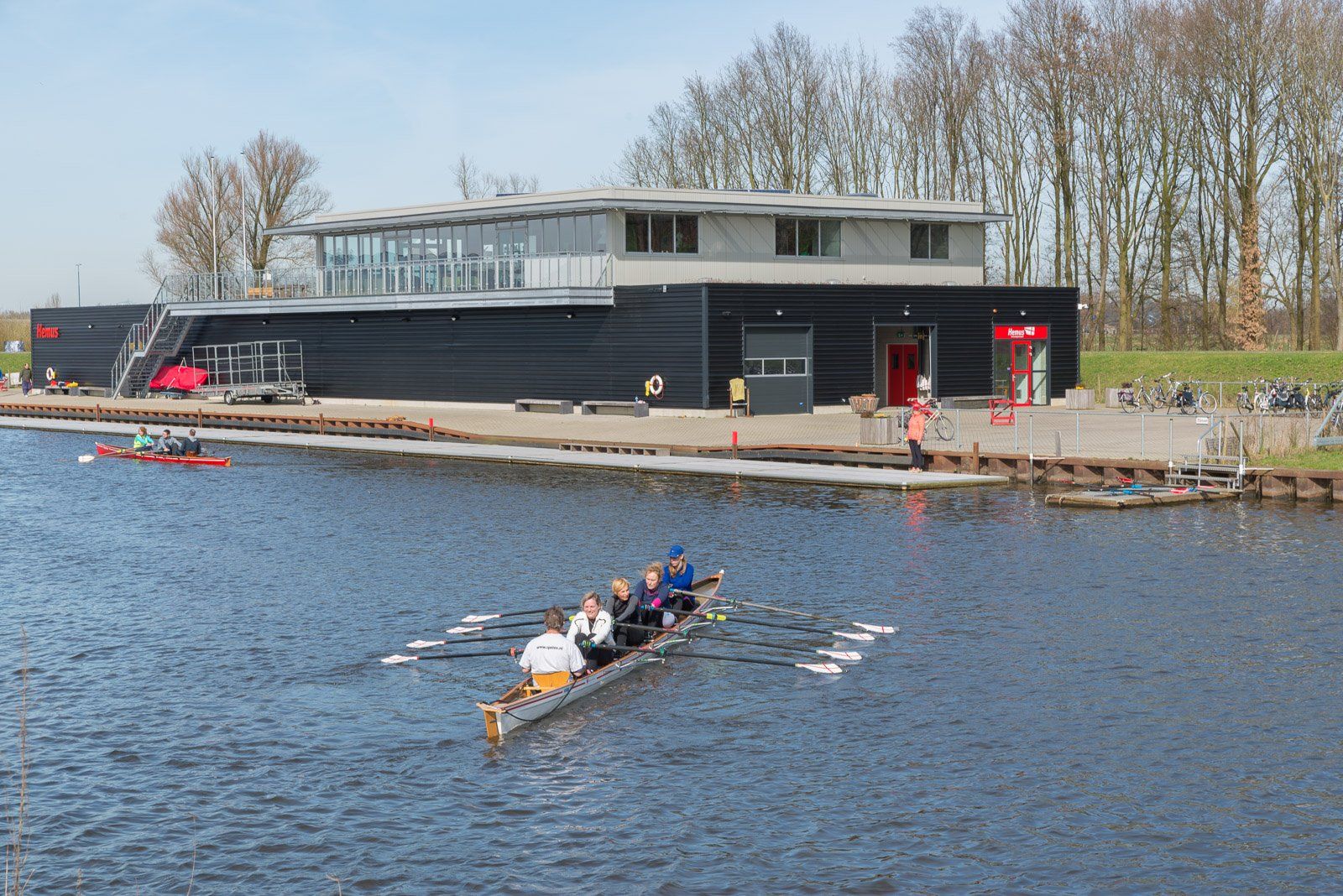 Amersfoort roeiboot voor clubgebouw Hemus ©Walter Frisart FOTOwerk