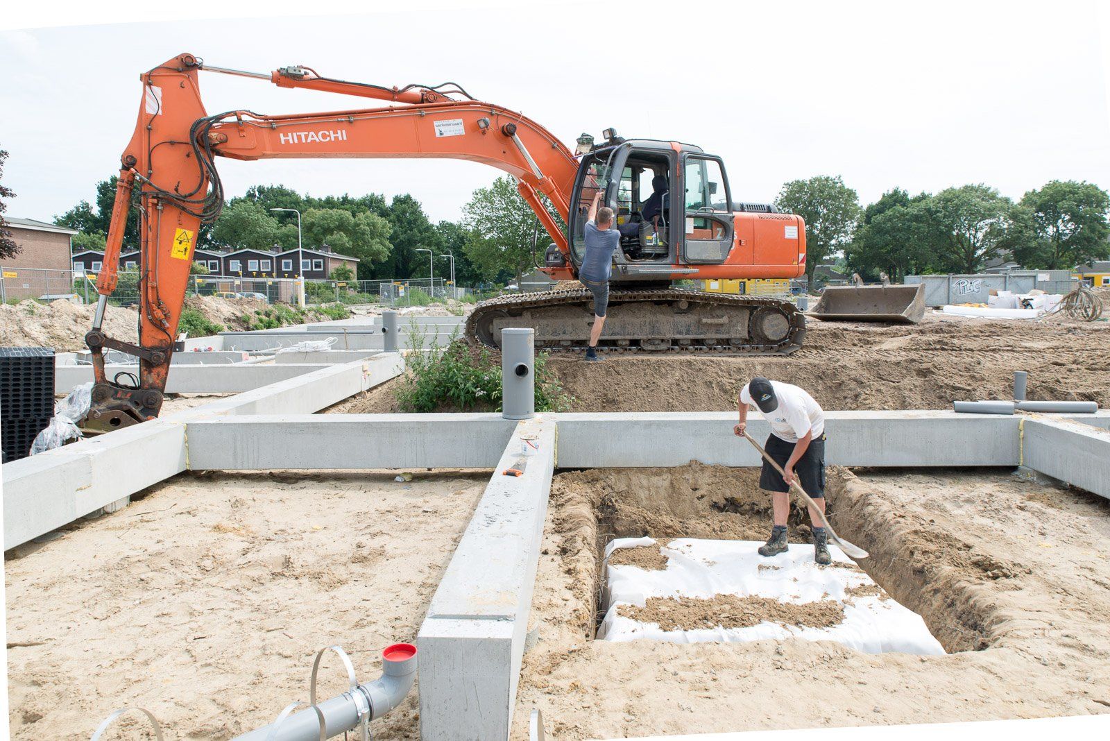 Portfolio Walter Frisart FOTOwerk Bouwfotograaf, Bouwplaatsfotograaf en projectfotograaf: Ruwbouw Knarrenhof met bouwvakker voor Trebbe, Knarrenhof en Inbo