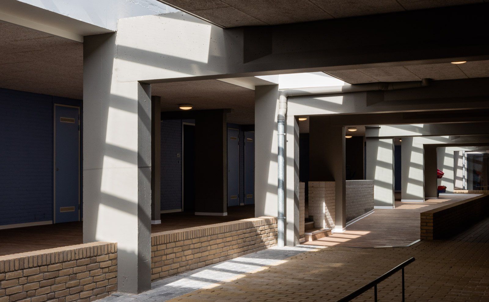 Portfolio Walter Frisart FOTOwerk Interieurfotograaf: Interieur Rode Klif Lelystad voor De Bruin Architecten