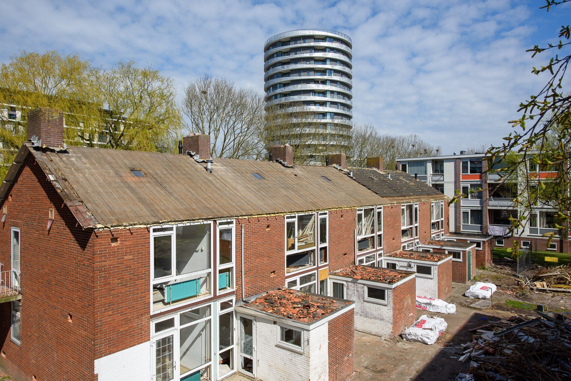 Portfolio Walter Frisart FOTOwerk voor Bouwkunst en Architectuur: Sloop woningen Groningen