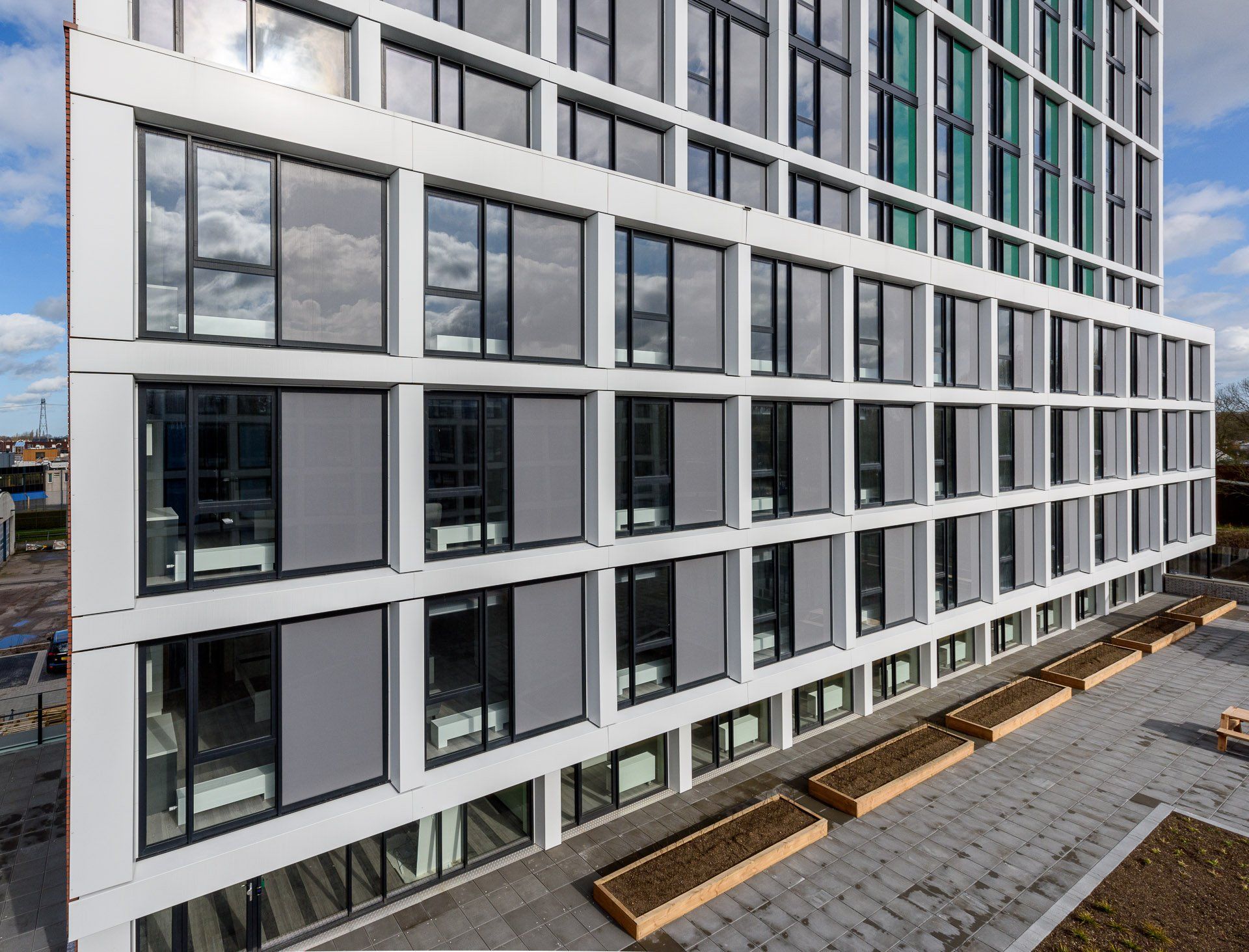 Portfolio Walter Frisart FOTOwerk Bouwindustriefotograaf: Detail gevel Hogeweg Groningen Studentenhuisvesting voor Aberson en Smit prefabbeton