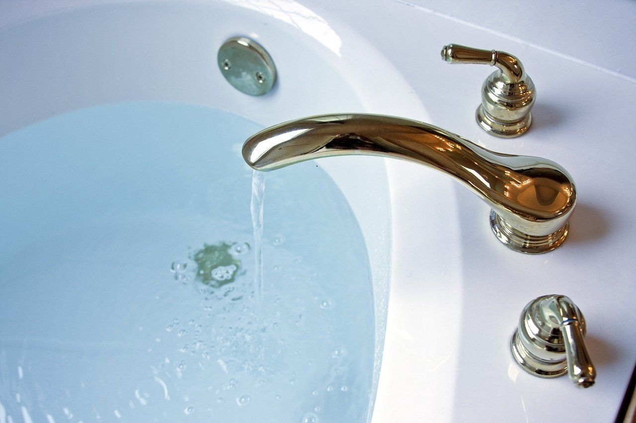 Bathtub faucet